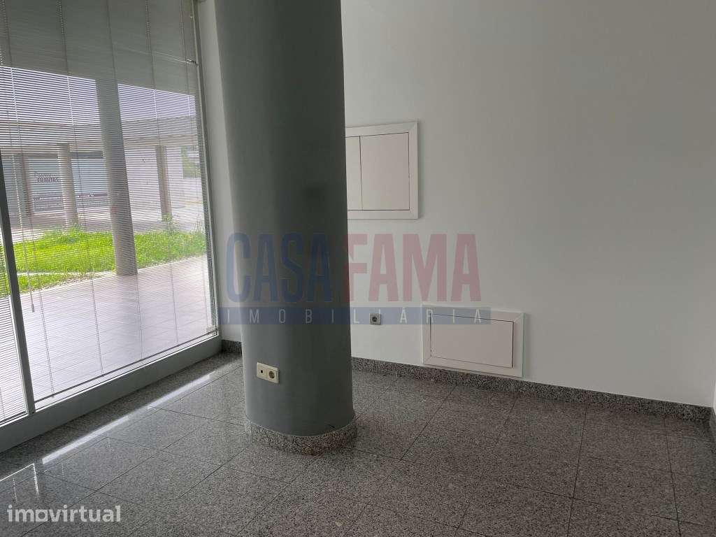 Loja 81 m² para Arrendamento - Trofa - Grande imagem: 2/6