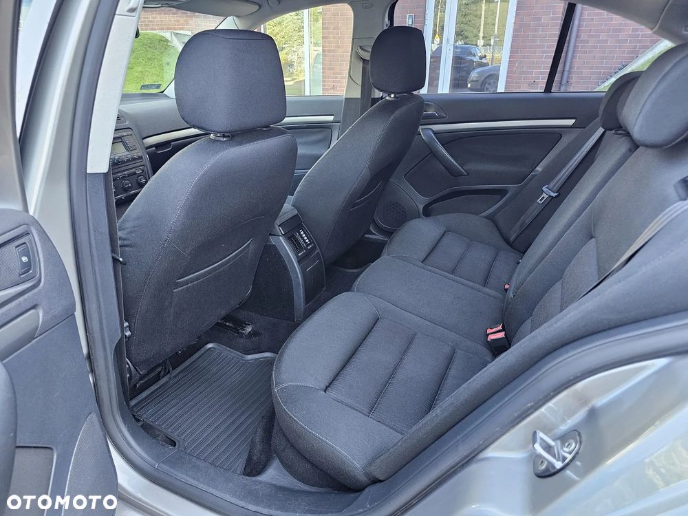 Skoda Octavia 2.0 TDI Elegance - 9