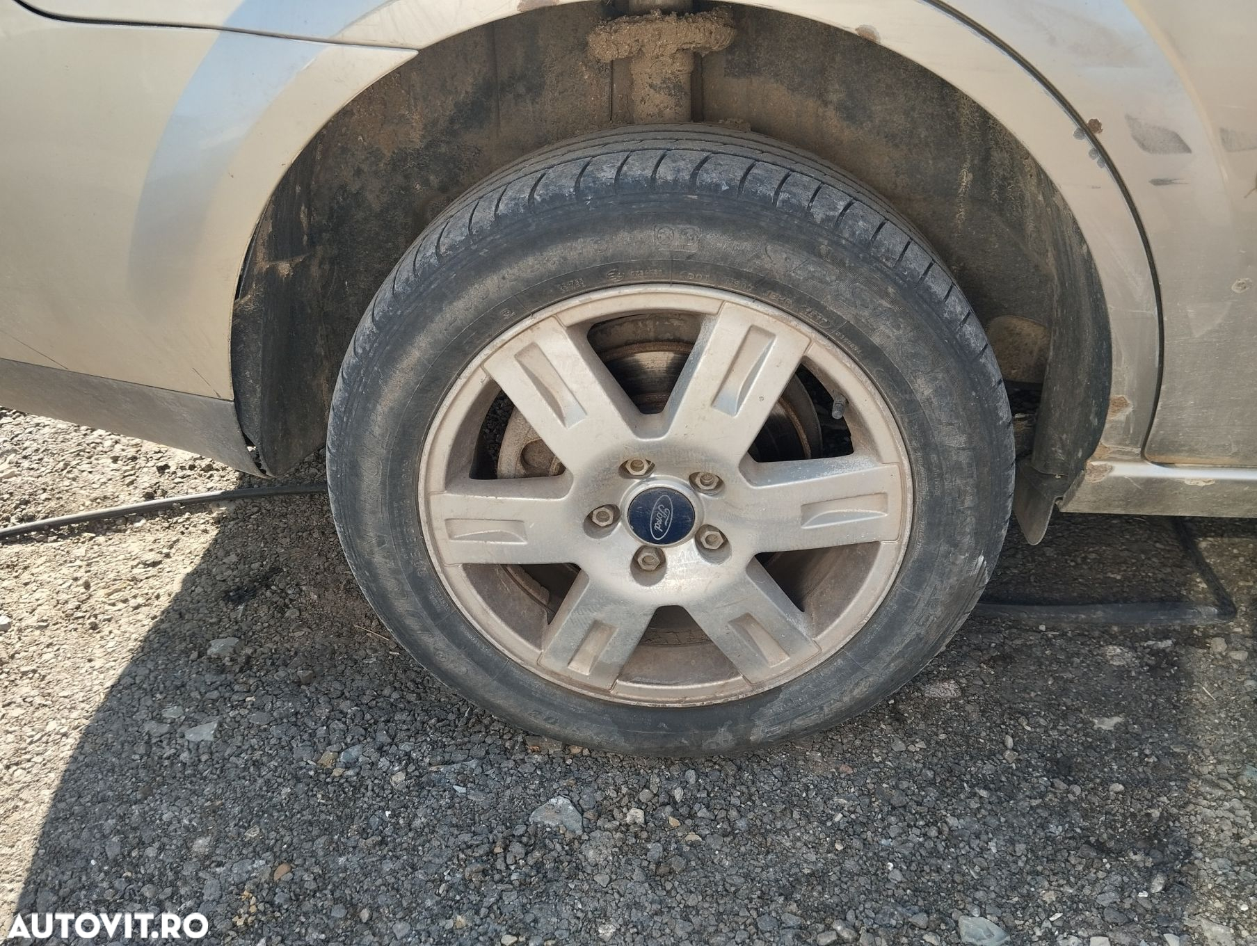 Dezmembrari  Ford MONDEO Mk 3  2000  > 2007 2.0 TDCi Motorina - 6