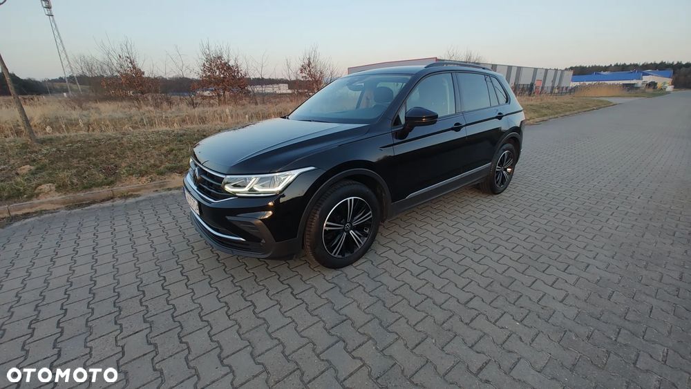 Volkswagen Tiguan 2.0 TDI SCR DSG Elegance - 3
