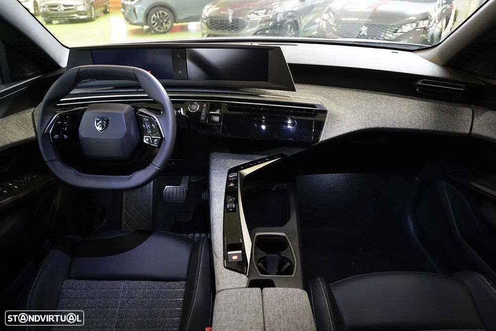 Peugeot 5008 1.2 Hybrid Allure Pack e-DCS6 - 7