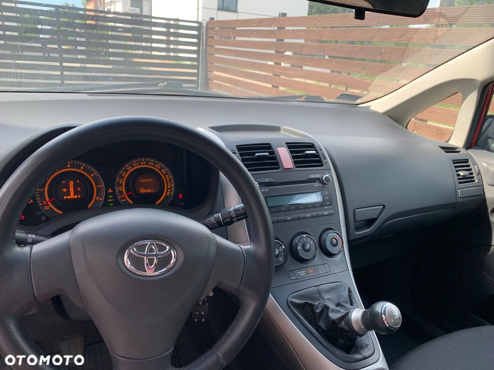 Toyota Auris 1.4 VVT-i Luna - 8