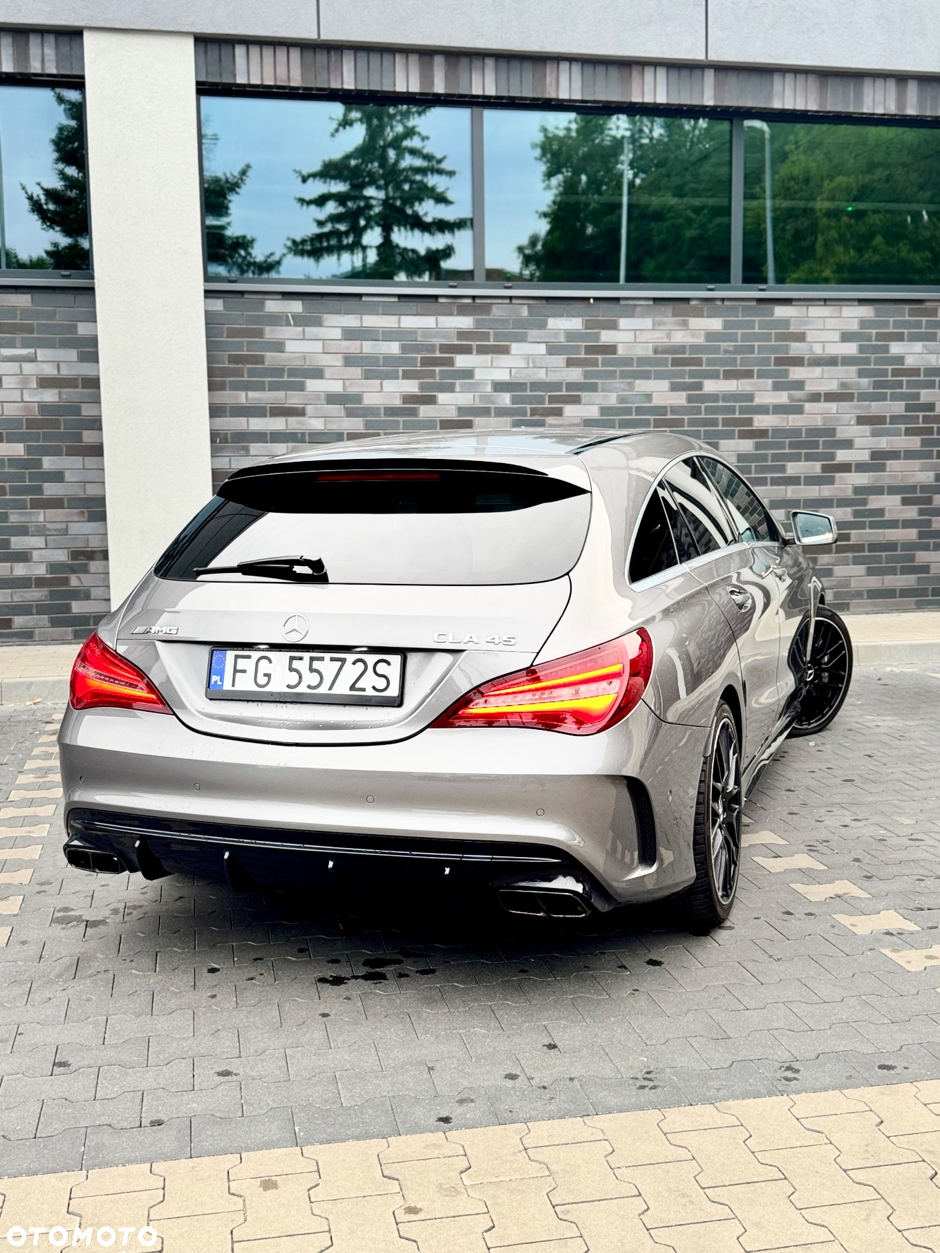 Mercedes-Benz CLA AMG 45 4Matic Shooting Brake 7G-DCT - 9