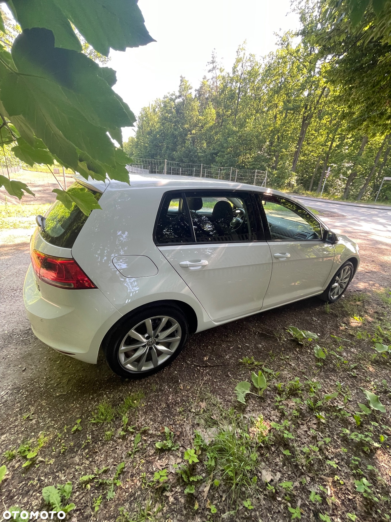 Volkswagen Golf 1.6 TDI BlueMotion Technology Comfortline - 9