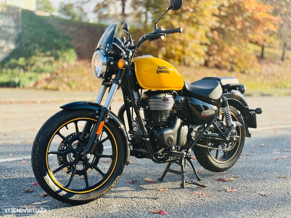 Royal Enfield Meteor 350 Fireball Yellow - 5