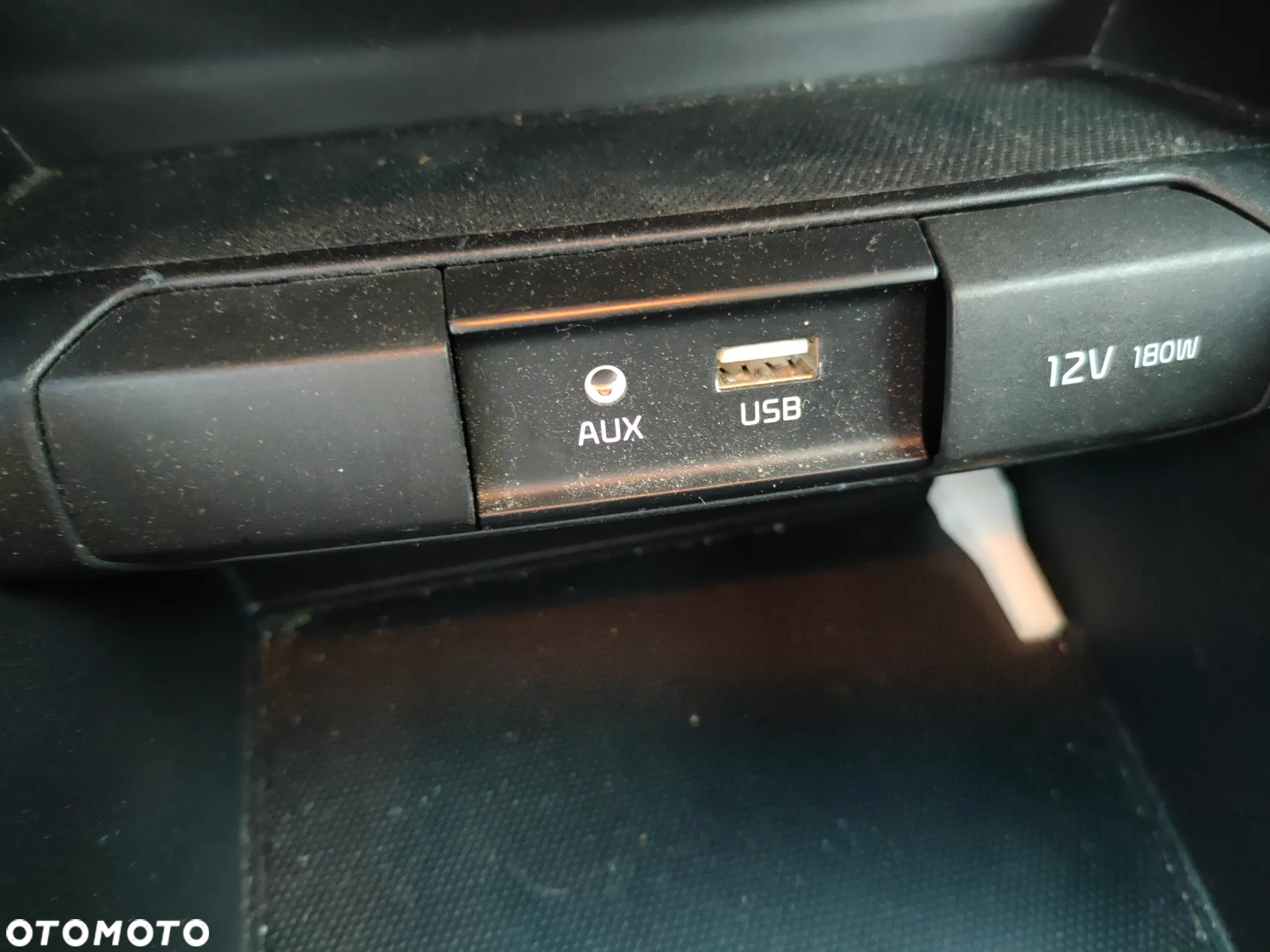 Kia Stonic 1.2 L - 28