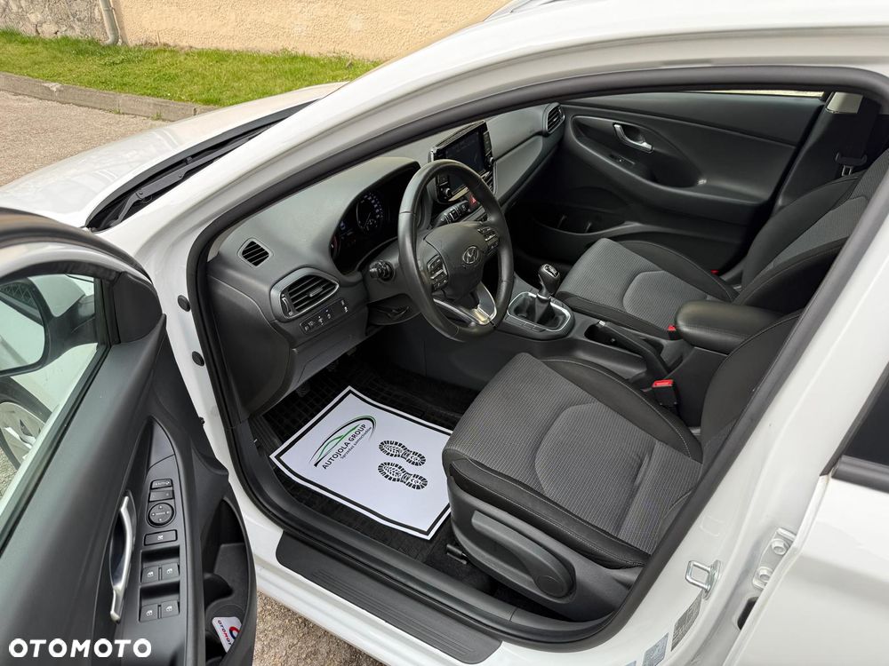 Hyundai i30 1.0 T-GDI Smart - 9