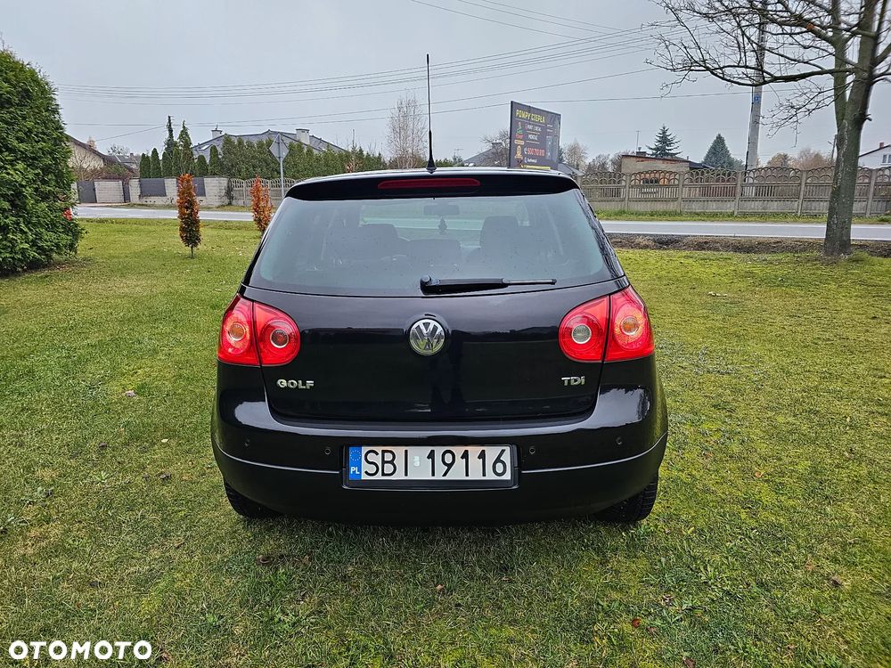 Volkswagen Golf V 1.9 TDI Trendline - 6