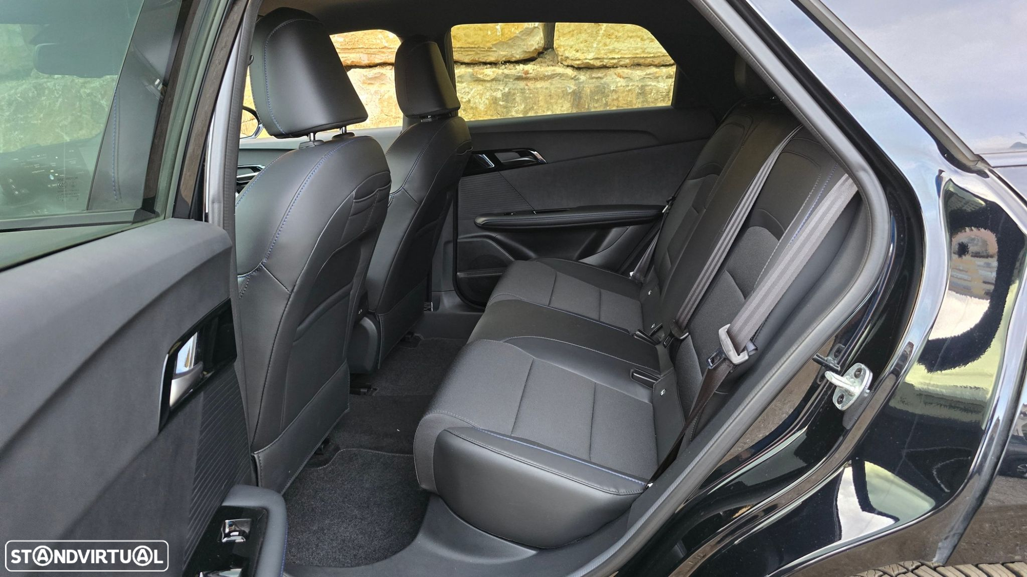 MG MG4 64 kWh Luxury - 54