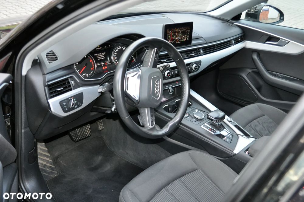 Audi A4 - 8