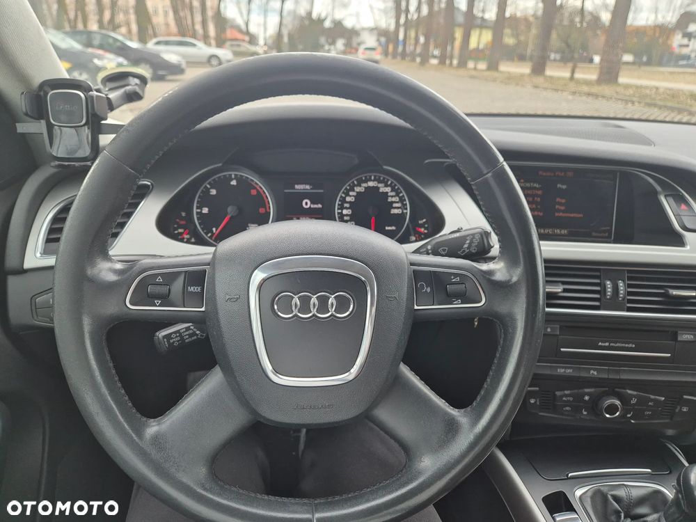 Audi A4 Avant 2.0 TDI - 12