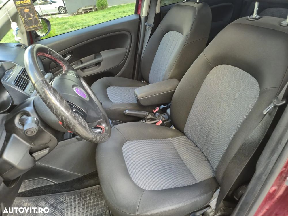 Fiat Linea 1.3 Multijet MTA Emotion - 10