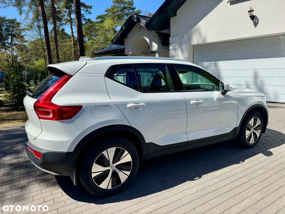 Volvo XC 40 B4 B Momentum Pro - 7