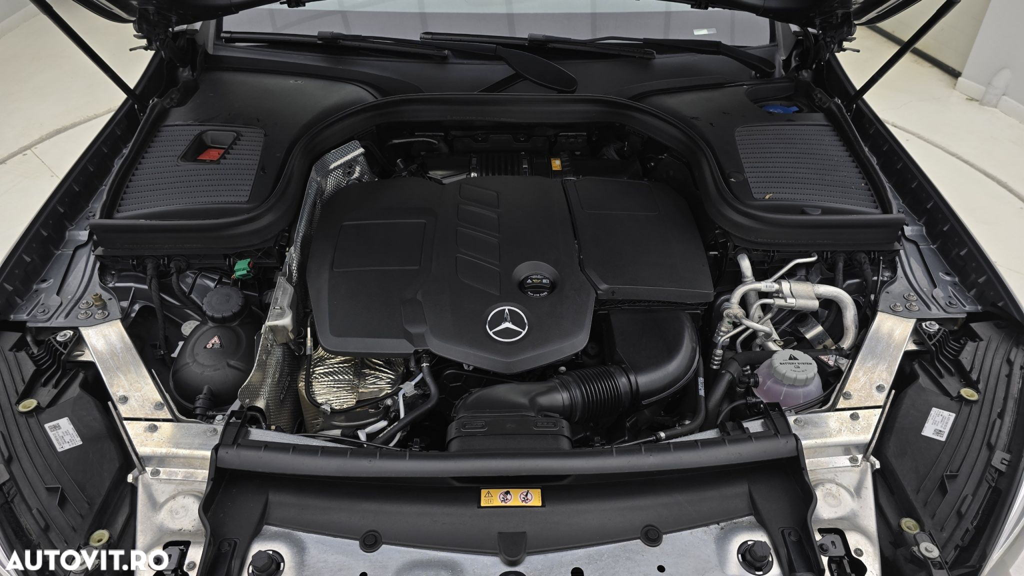 Mercedes-Benz GLC 300 de 4MATIC - 24