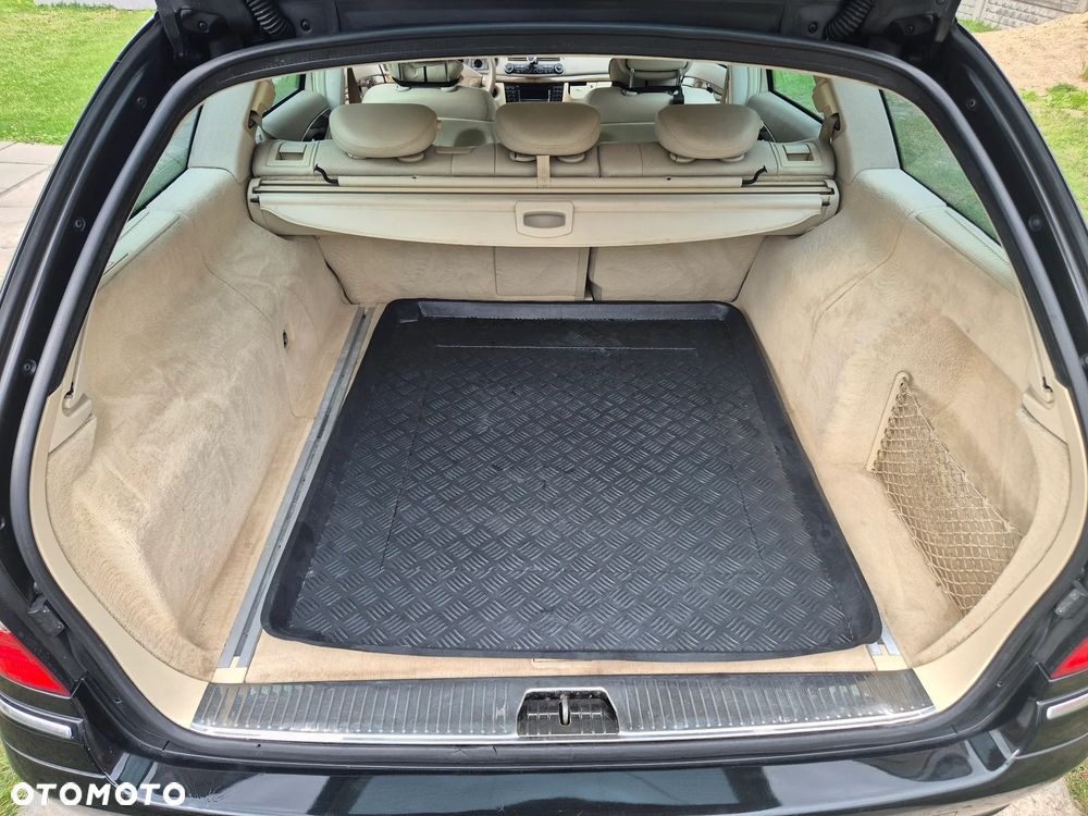 Mercedes-Benz Klasa E 240 4-Matic T Avantgarde - 38