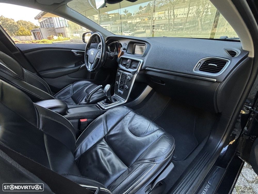 Volvo V40 1.6 D2 Momentum - 8