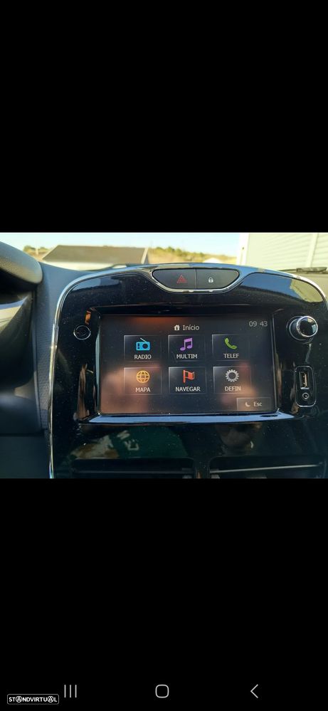 Renault Clio 0.9 TCE Dynamique S - 17