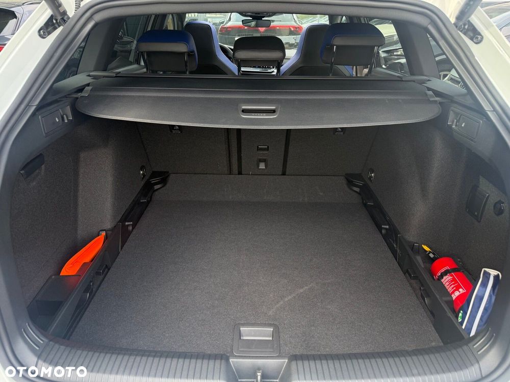 Volkswagen Golf - 21