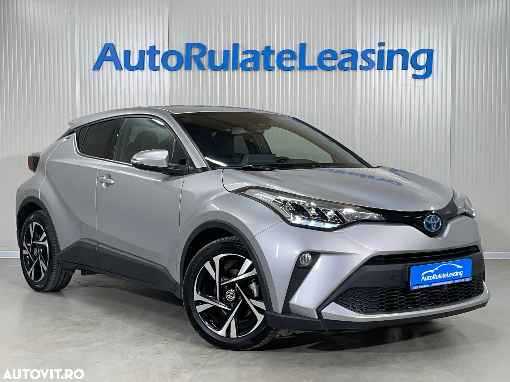 Toyota C-HR 2.0 HSD 184 CP 4x2 CVT Classy - 2