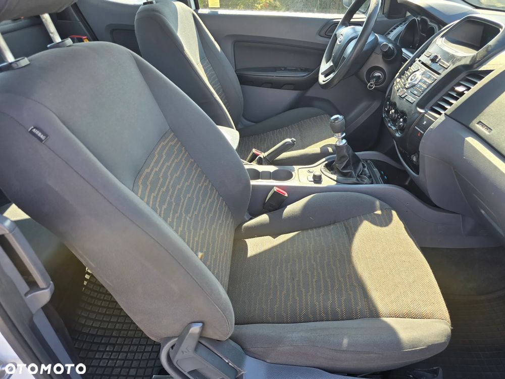 Ford Ranger 2.2 TDCi 4x4 DC XL - 12