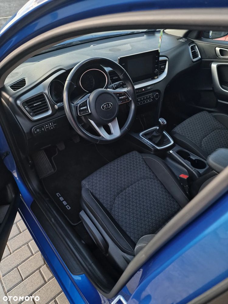 Kia Ceed 1.4 T-GDI M - 6