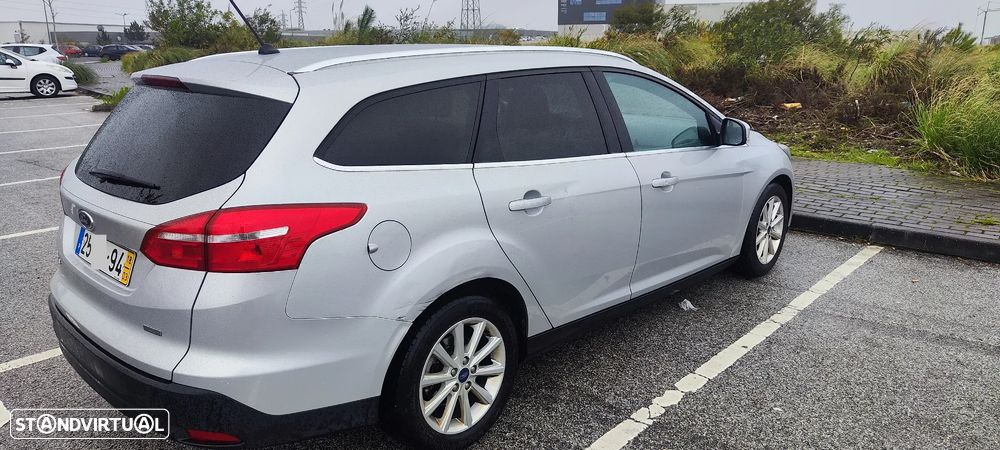 Ford Focus SW 1.0 EcoBoost Titanium - 5