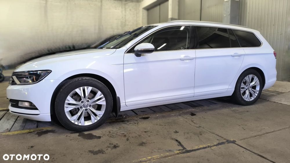 Volkswagen Passat 2018 photo 3