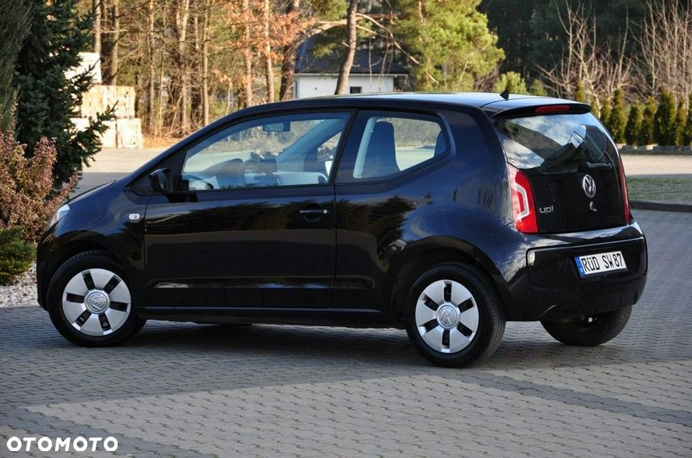Volkswagen up! black - 19