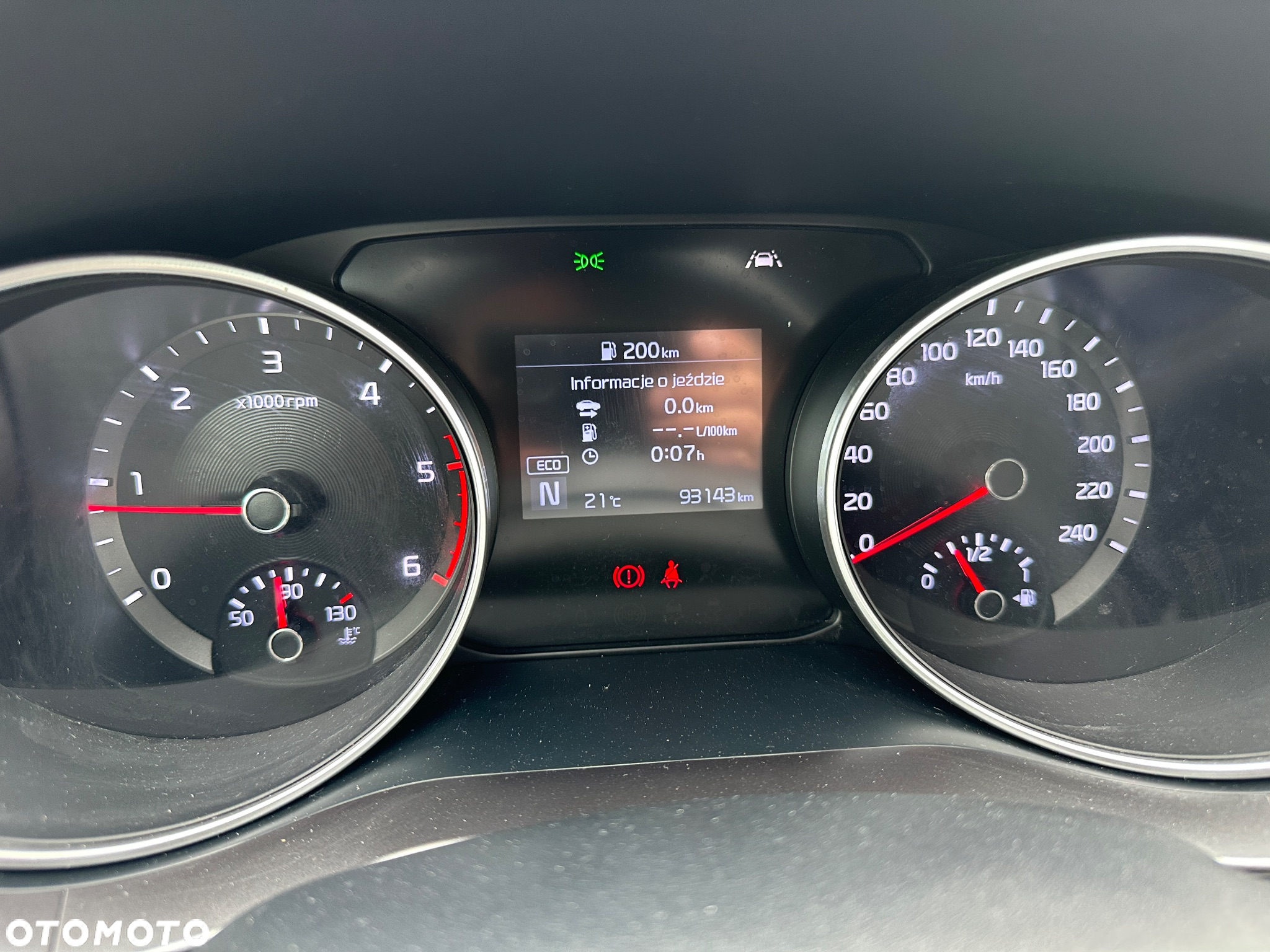 Kia Ceed 1.6 CRDi SCR M - 19