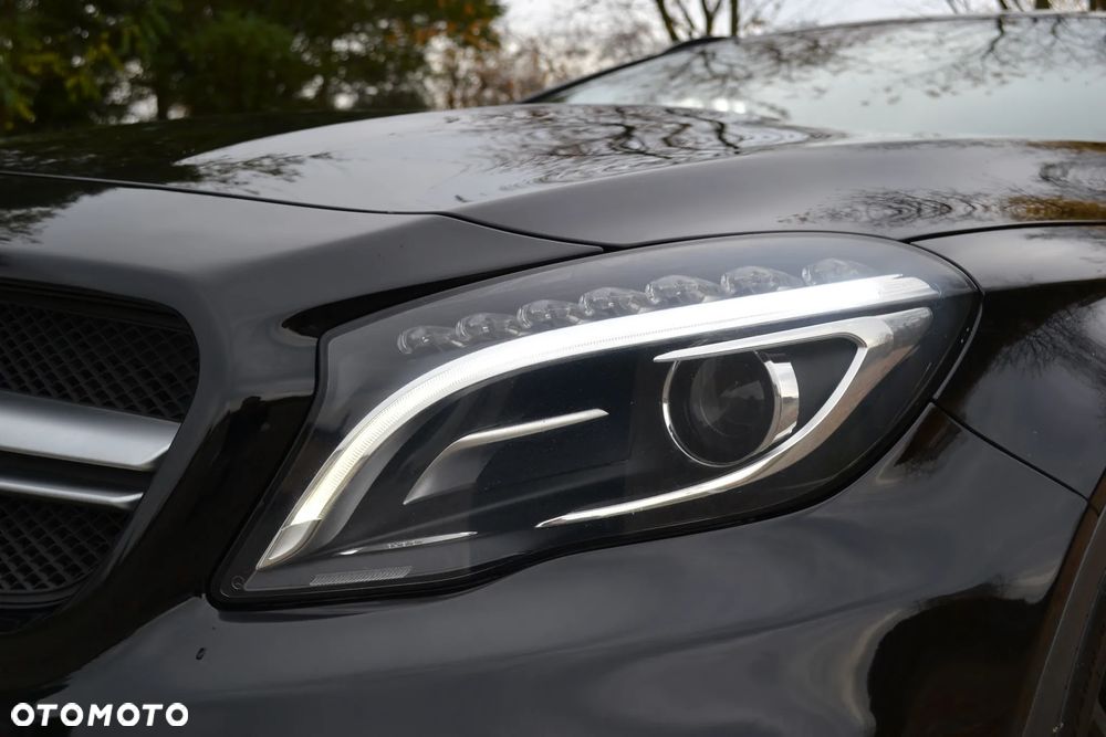 Mercedes-Benz GLA AMG 45 4-Matic - 34