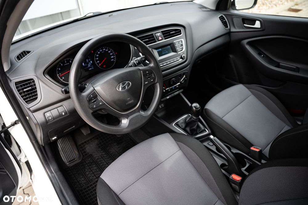 Hyundai i20 1.2 Classic Plus - 13