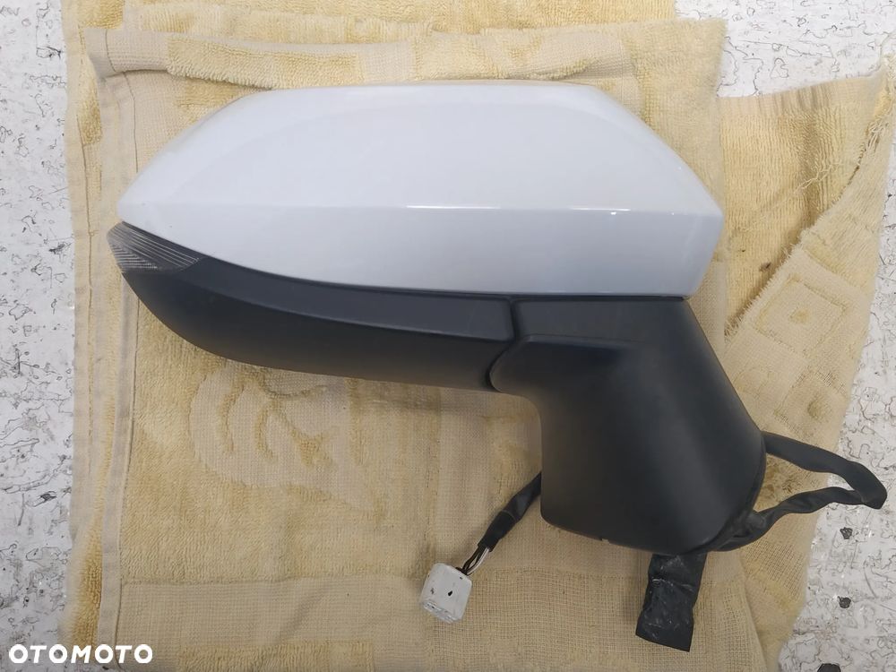 TOYOTA COROLLA LUSTERKO ZEWNĘTRZNE PRAWE 6 PIN KIERUNKOWSKAZ KOMPLETNE ORYGINAŁ - 2