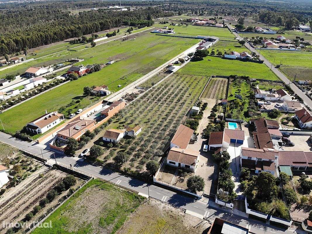 Moradia T1 para venda - Grande imagem: 2/10