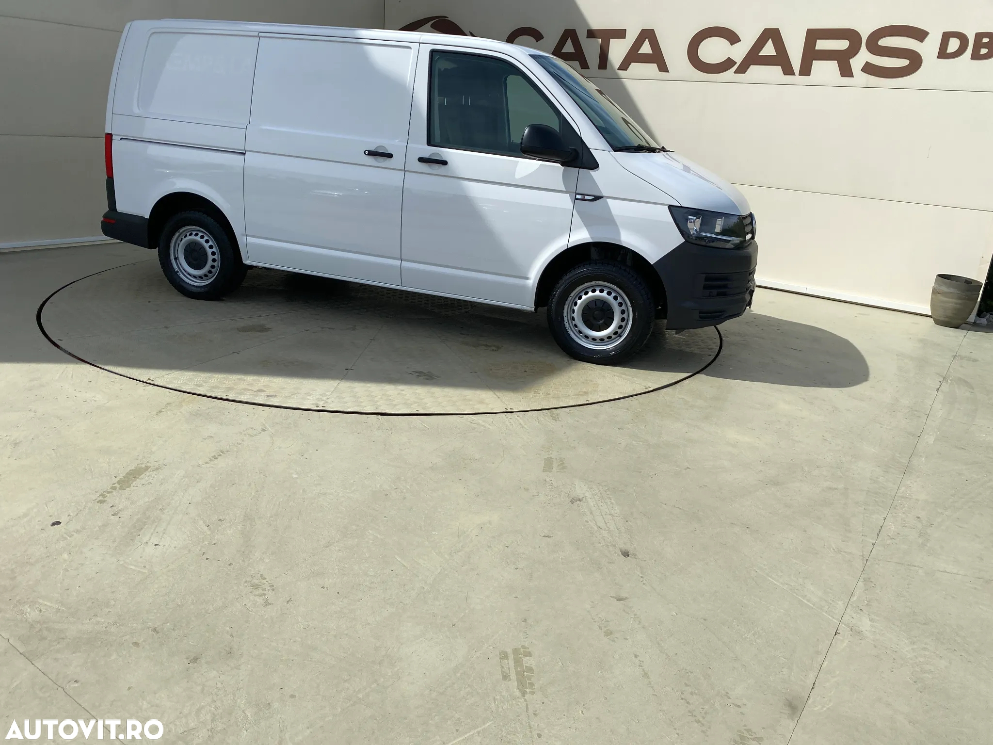 Volkswagen Transporter 2.0TDI 2CULISANTE - 17
