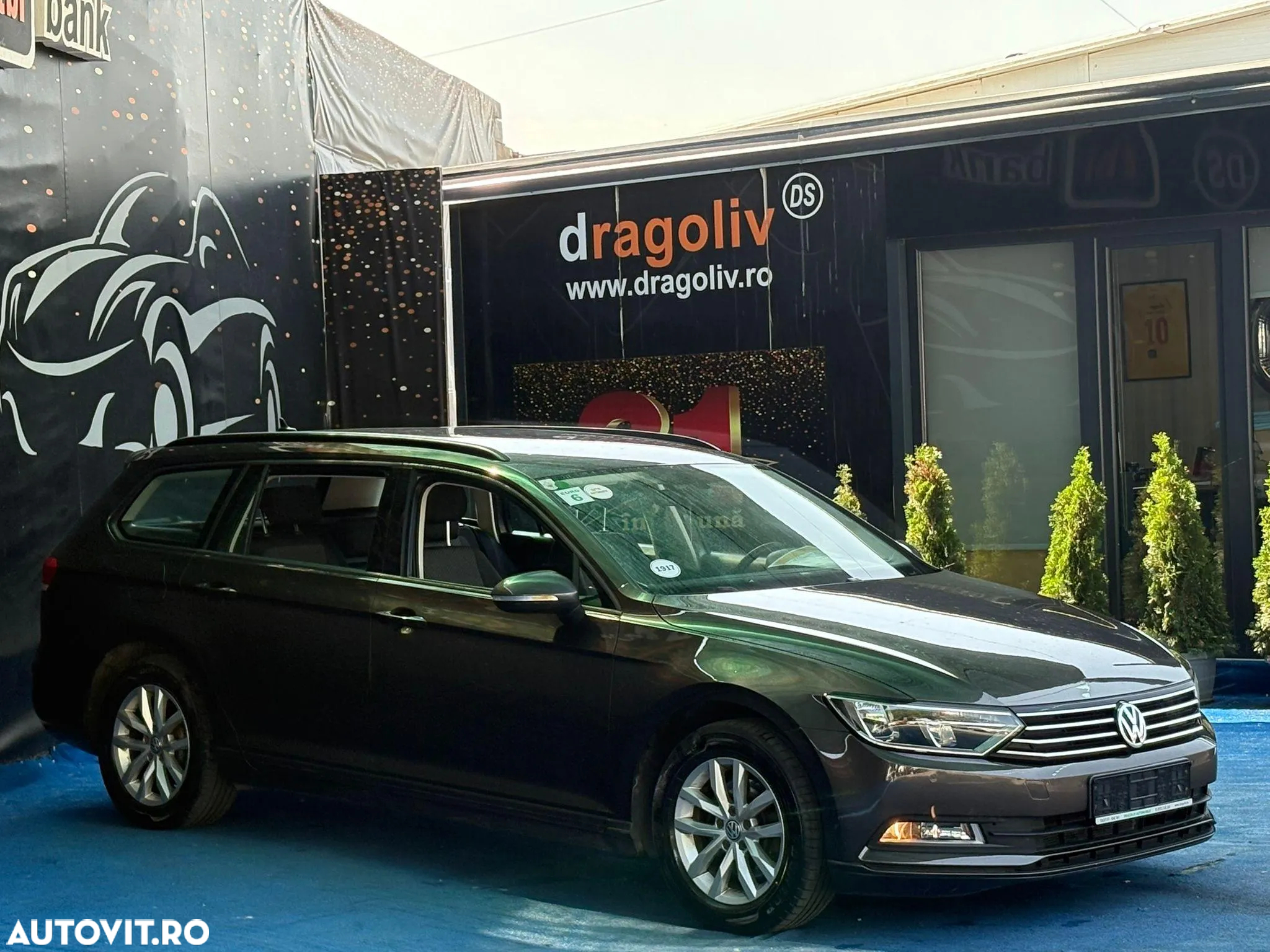 Volkswagen Passat - 2