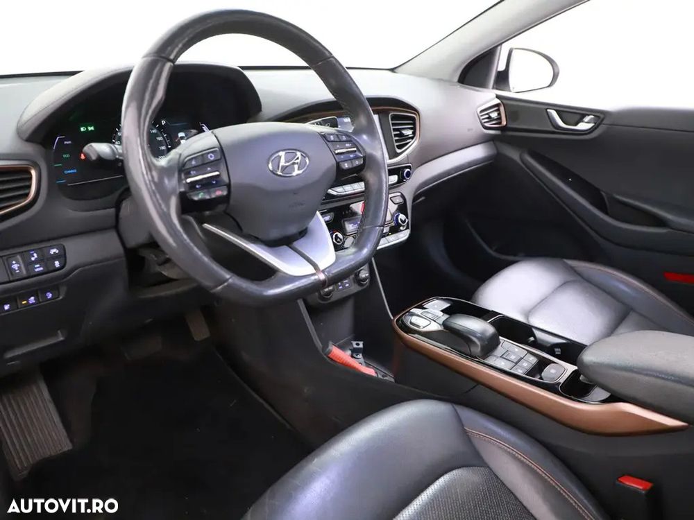 Hyundai IONIQ - 5