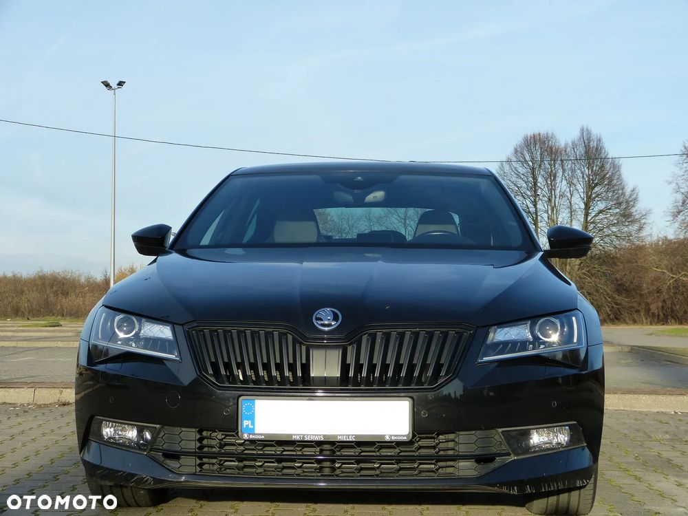 Skoda Superb 1.8 TSI Sportline - 3