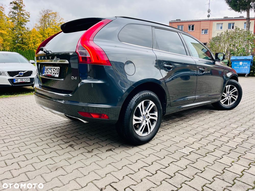 Volvo XC 60 D4 Momentum - 5