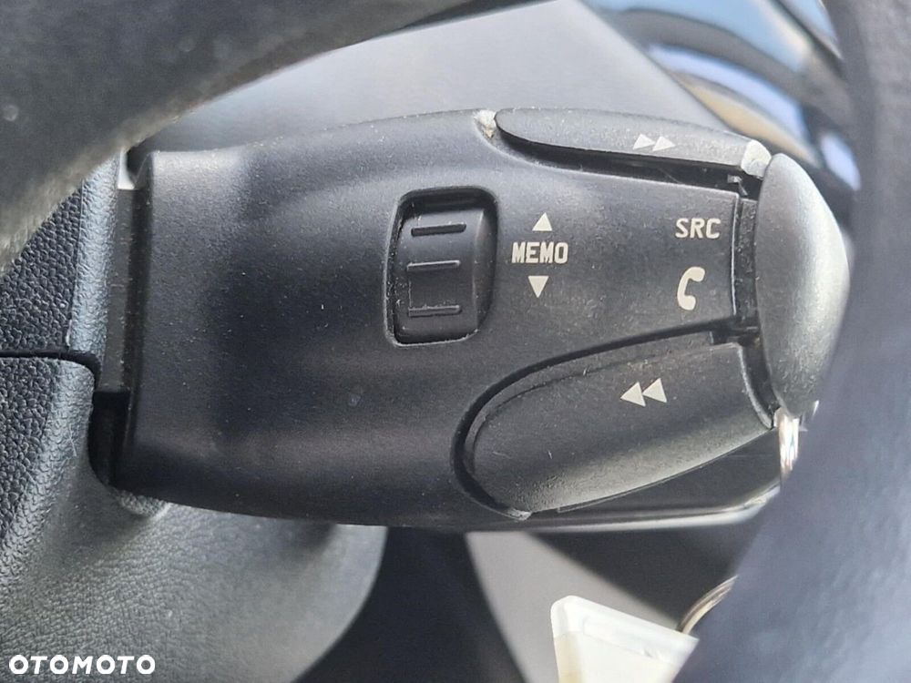 Peugeot 208 1.2 PureTech Active - 22