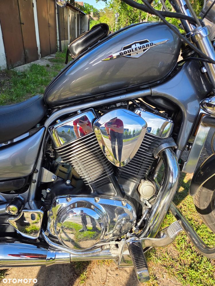 Suzuki Boulevard - 8