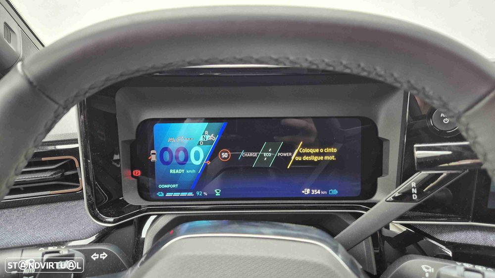 Renault 4 E-Tech 52 kWh Techno Autonomia Conforto - 13