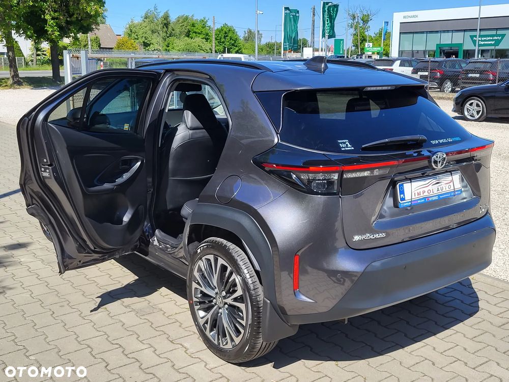 Toyota Yaris Cross Hybrid 1.5 Executive AWD - 31