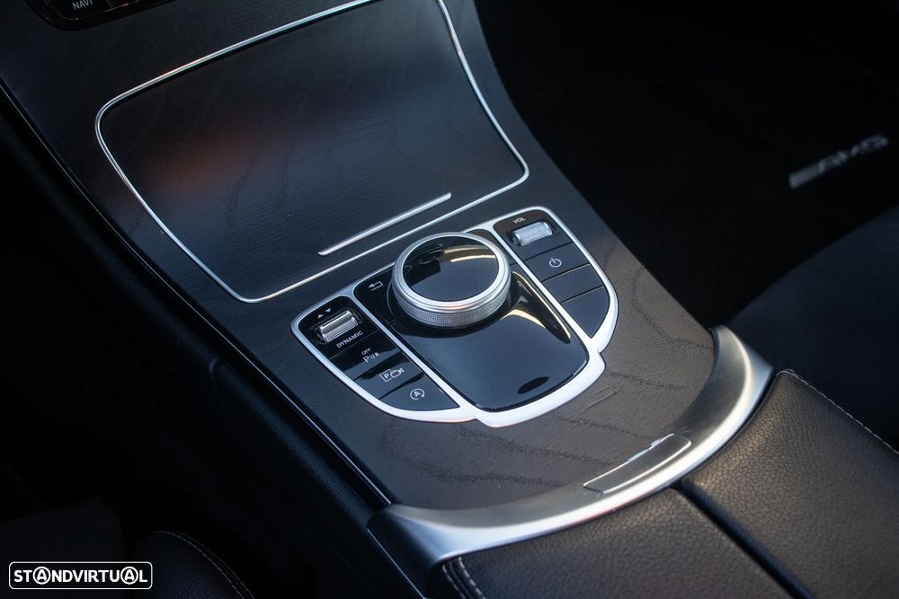 Mercedes-Benz C 220 d 4Matic 9G-TRONIC AMG Line - 17