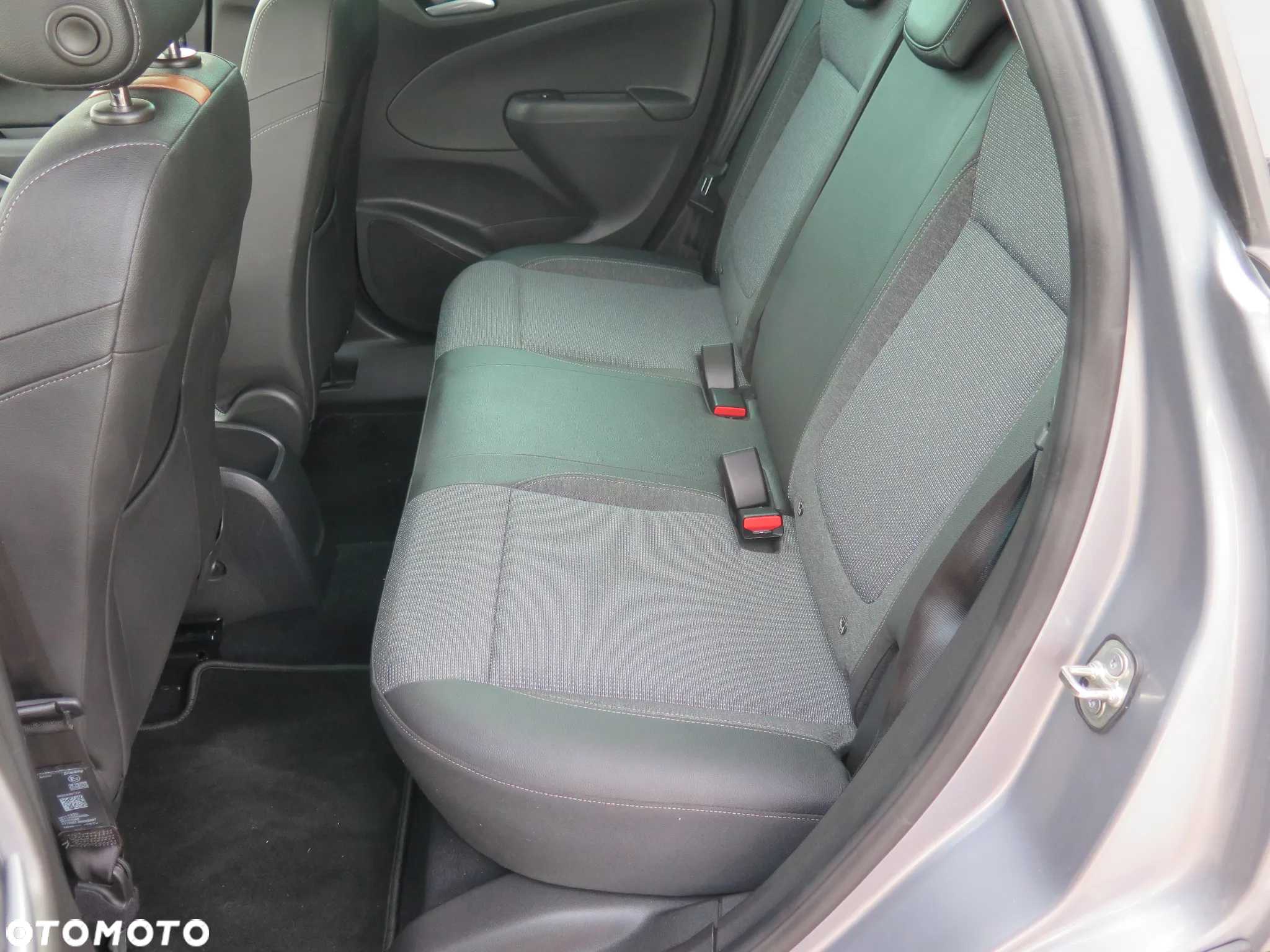 Opel Crossland X 1.2 Start/Stop Automatik Ultimate - 24