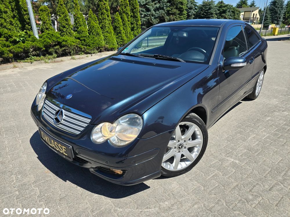 Mercedes-Benz Klasa C 180 Kompressor Sportcoupe - 2