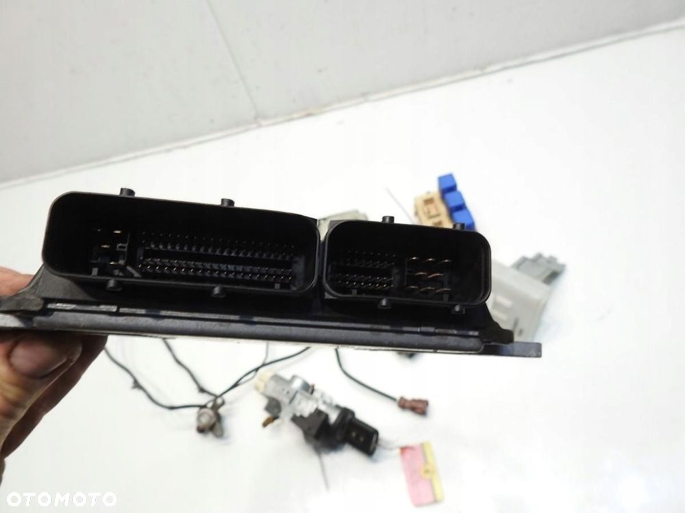 ZESTAW STARTOWY NISSAN X-TRAIL T30 2.5 A56-Y28 41650EQ070 A68-000U06 - 3