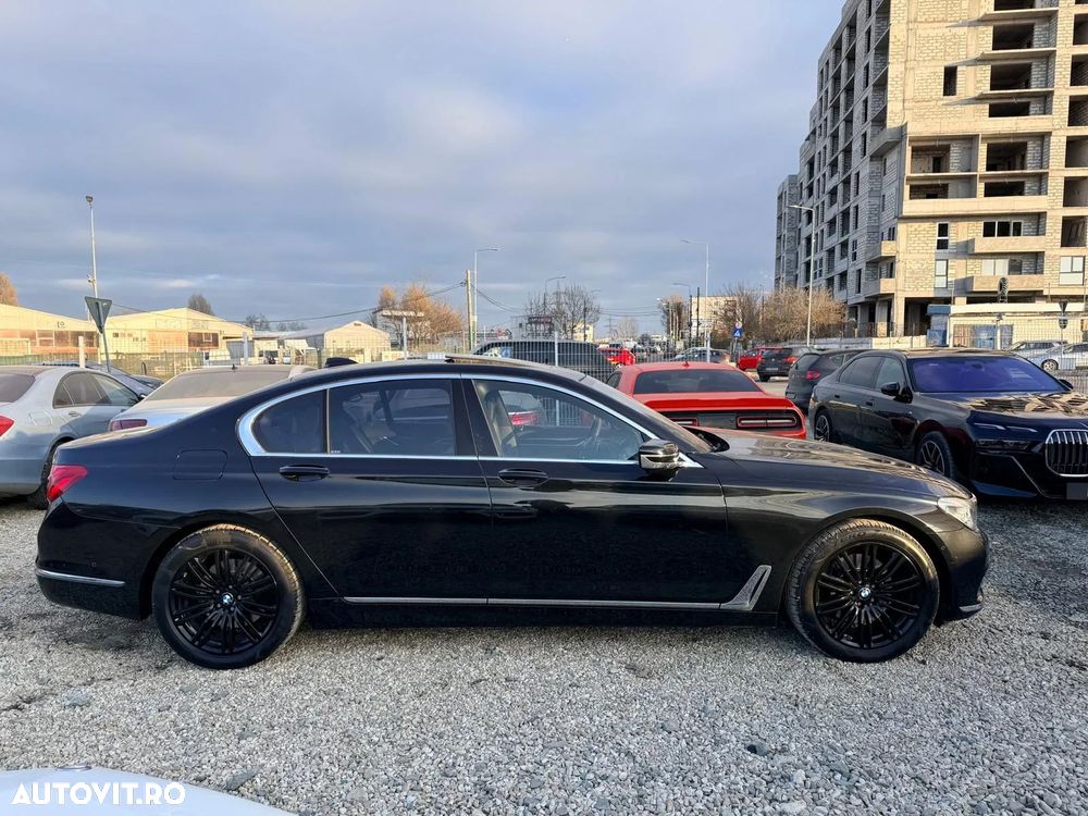 BMW 7 Series 2019 — imagine 11