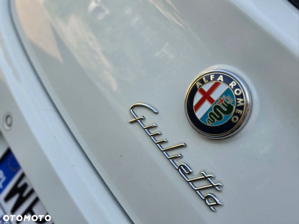 Alfa Romeo Giulietta - 11