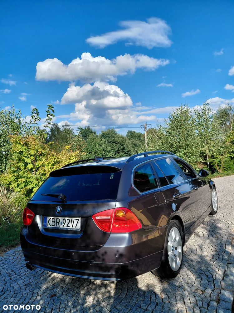 BMW Seria 3 330xd - 3