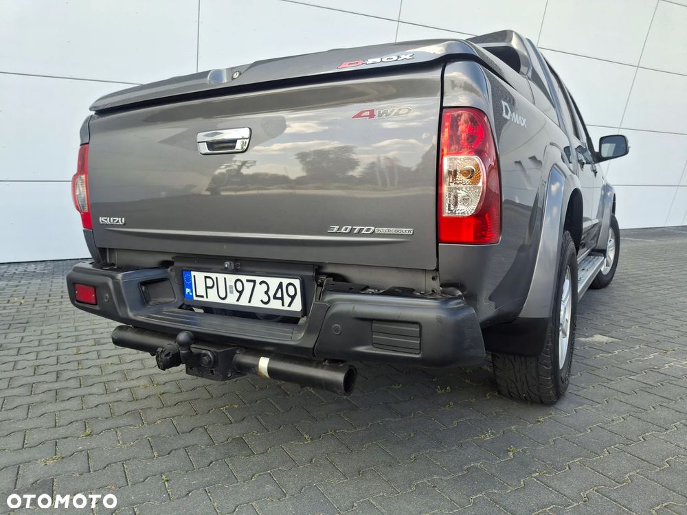 Isuzu D-Max 4x4 Double Cab Custom - 11
